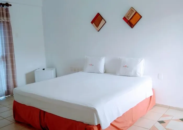 Hotel Pousada Summer Way
